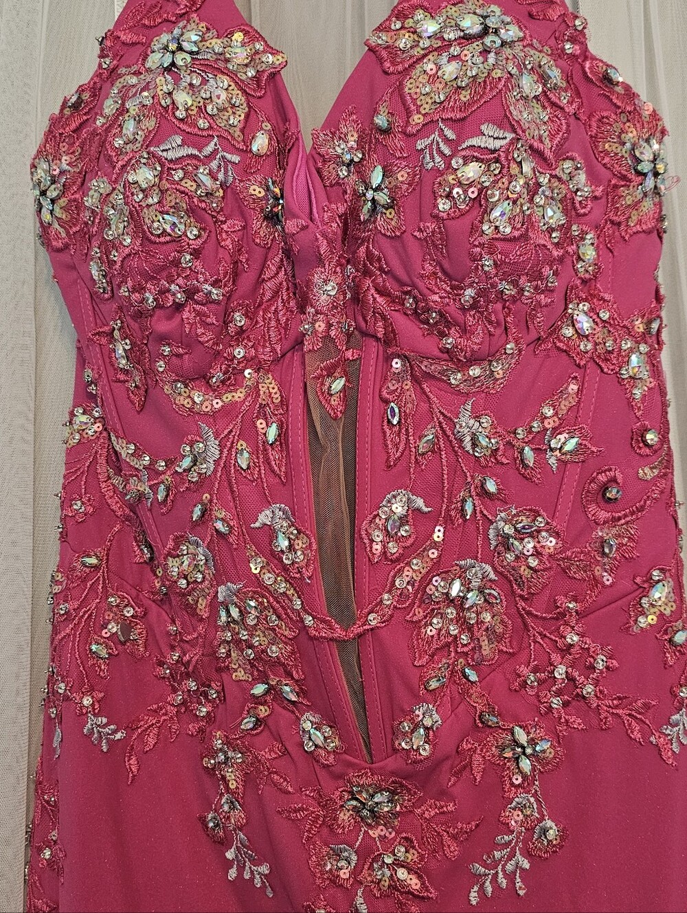 JOVANI Halter, Mermaid Evening Gown Size 8 # D5030 - Picture 5 of 10